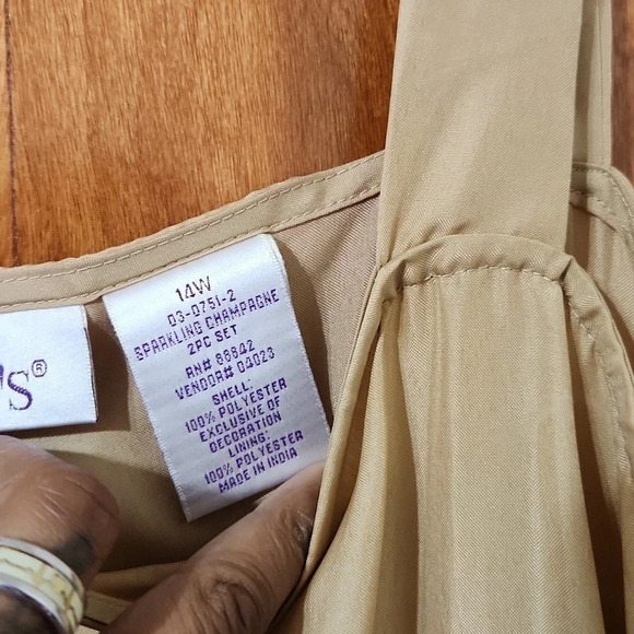 NWOT-Roman's dress - Picture 3 of 6